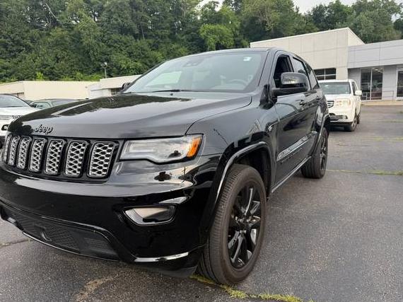 JEEP GRAND CHEROKEE 2022 1C4RJFAG6NC141275 image